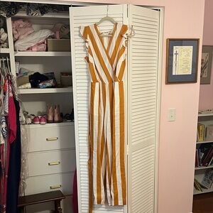 Boden Mustard and White Garment